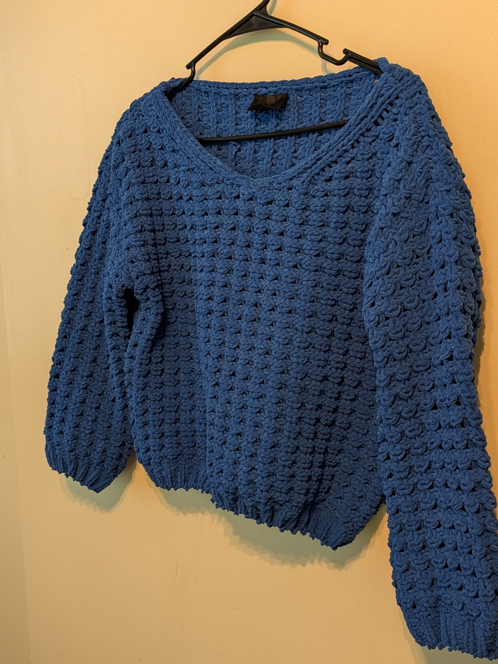 Lumiere Blue Chunky Knit Scoop Neck Sweater Small